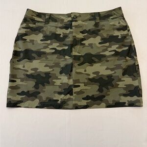 Eddie Bauer Women's Adventurer Camouflage Athletic Skort Size 16
